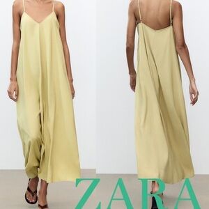 Zara Women's Yellow dress